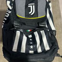 Zaino scuola estendibile e astuccio della Juventus