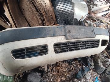 Paraurti  / Sportelli  / Cofano Audi 80