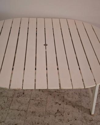 Tavolo in legno