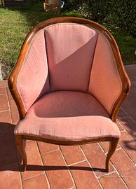 Poltroncina camera vintage rosa