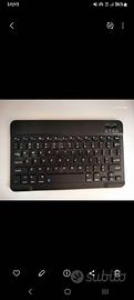 Tastiera Bluetooth