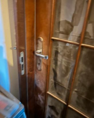 Bellissime 2 porte inlegno massiccio