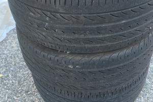 gomme pirelli  225 50 17 