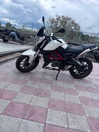 Benelli 250