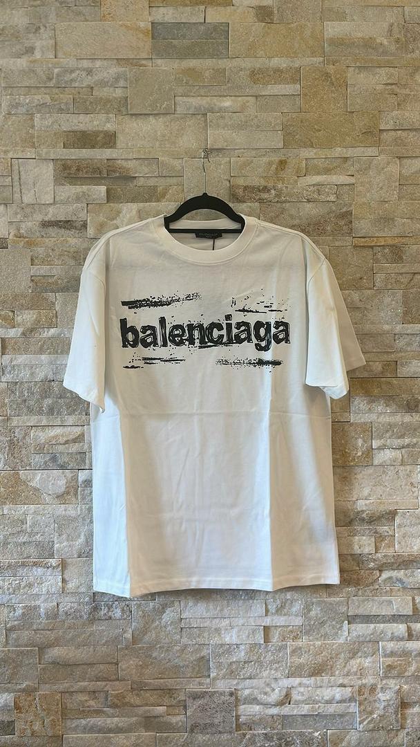 Maglia Balenciaga Bianca Abbigliamento e Accessori In vendita a Monza e della Brianza