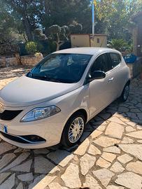 Lancia Ypsilon 1.2 EcoChic GPL