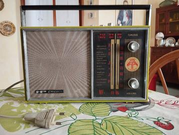 radio Crown vintage anni 70 
