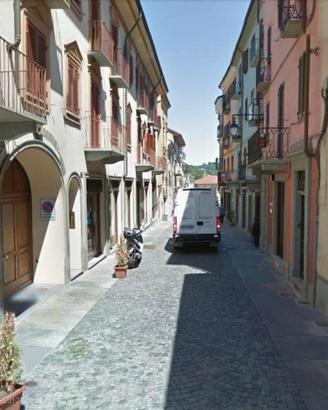 NEGOZIO A MONCALIERI