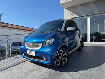 Smart ForTwo 70 1.0 twinamic Passion pari nuovo