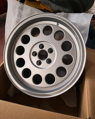 CERCHI LEGA RONAL A1  16"PER ALFA ROMEO 75 