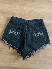 pantaloncini di jeans neri