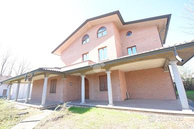 VILLA SINGOLA A SEVESO