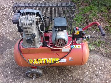 compressore PARTNER FINI a cinghia 50  litri 2 HP