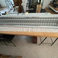 3 lampade a sospensione con neon inseriti