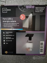 Faro Led energia solare Nuovo Sigillato 