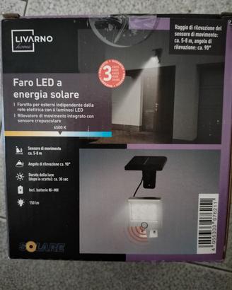 Faro Led energia solare Nuovo Sigillato 