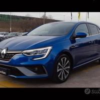 Disponibili ricambi renault megane