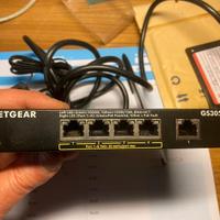 NETGEAR GS305P Versione PoE