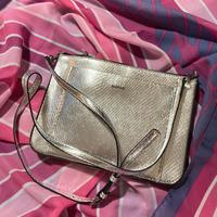 Borsa argentata Parfois