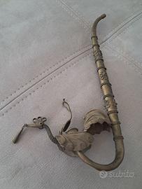 Antica Pipa da Oppio Tailandese in Ottone e Filig