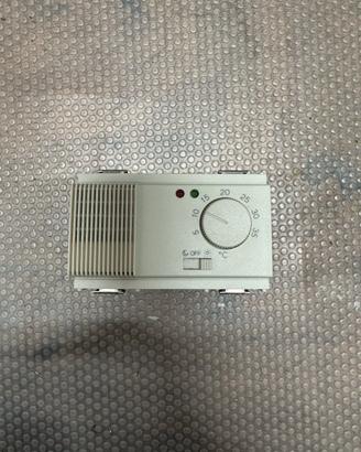 Termostato da incasso Vimar Idea mod.16580