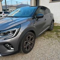 Nuovo Captur techno fast track TCe 100 GPL