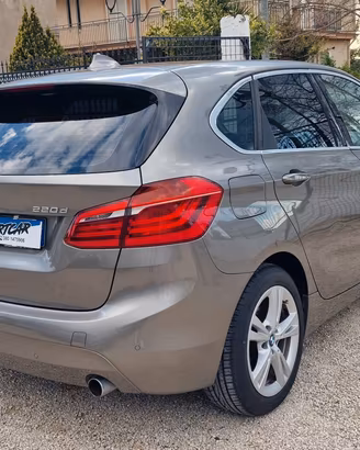 BMW SERIE 2 ACTIVE TOURER 220 D XDRIVE 190 CAVALLI