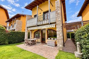 VILLA SINGOLA A GORLE