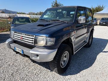 Mitsubishi pajero target