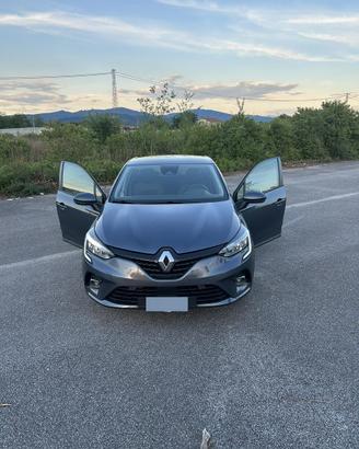 Renault Clio 1000 cc  101 cv
