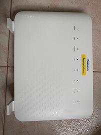 Router fibra ZTE modello ZXHN H6645P