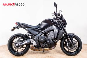 YAMAHA MT 09 - 2023