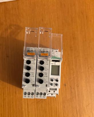 Merlin gerin multi 9,schneider interruttore orario