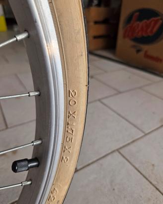 bici bimba Winx misura 20