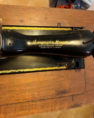 Singer 15 a pedale con mobile Monza anni ‘30