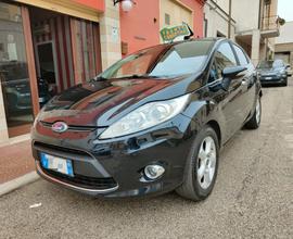 Ford Fiesta 1.4 5 porte Bz.- GPL Titanium