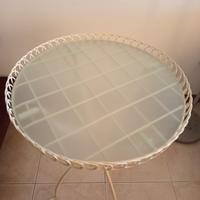 Tavolino tondo in metallo 