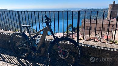 E-bike Focus Sam2 6.8 taglia L