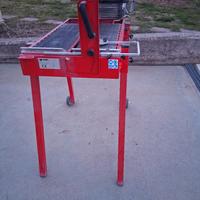 taglia piastrelle e pietre