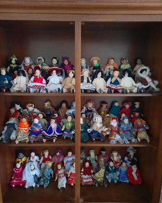 Collezione completa di 80 bambole