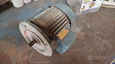 motore trifase 220 380 0.35hp 1350 giri