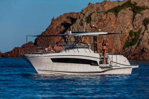 Jeanneau Cap Camarat 10.5 WA S2-Pronta Consegna