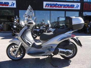 PIAGGIO Beverly 500 BEVERLY 500