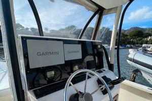 Robalo 2320 open americana refit