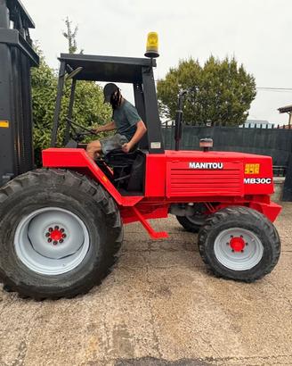 S135 - Muletto 30 q Manitou MB30C