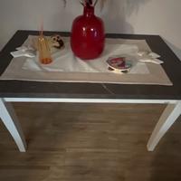 Tavolo scavolini non allungabile