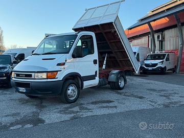 Iveco Daily 35C9 RIBALTABILE TRILATERALE