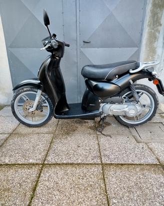Aprilia Scarabeo 50