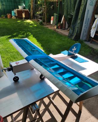 Aeromodello Ugly Stick 120