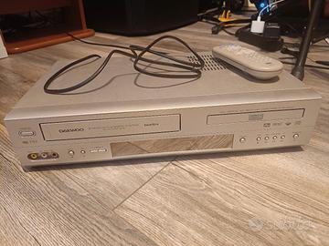 Lettore DVD e VHS Daewoo SD-7400